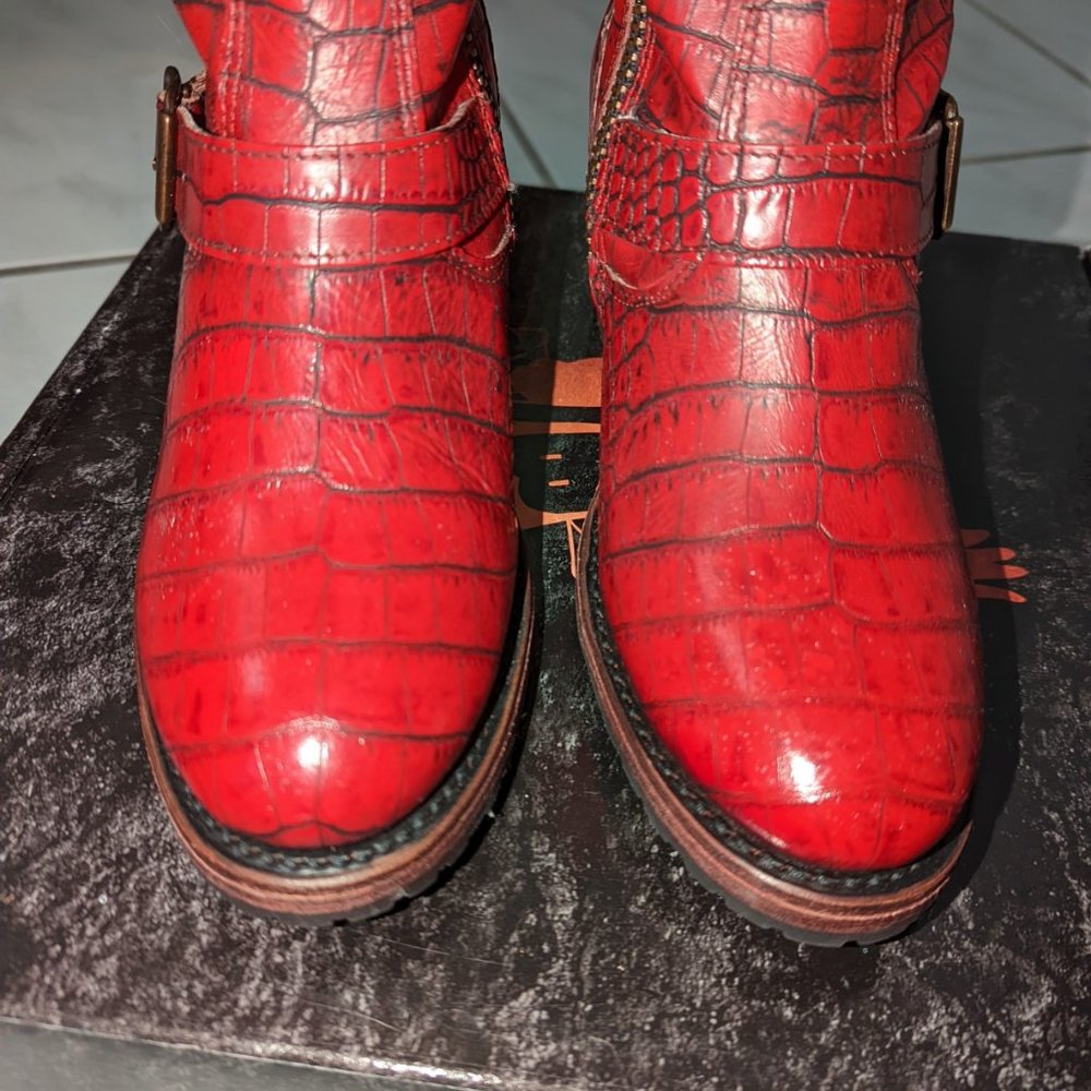 Freebird Carlito leather boots-Size 8 - Red Croco